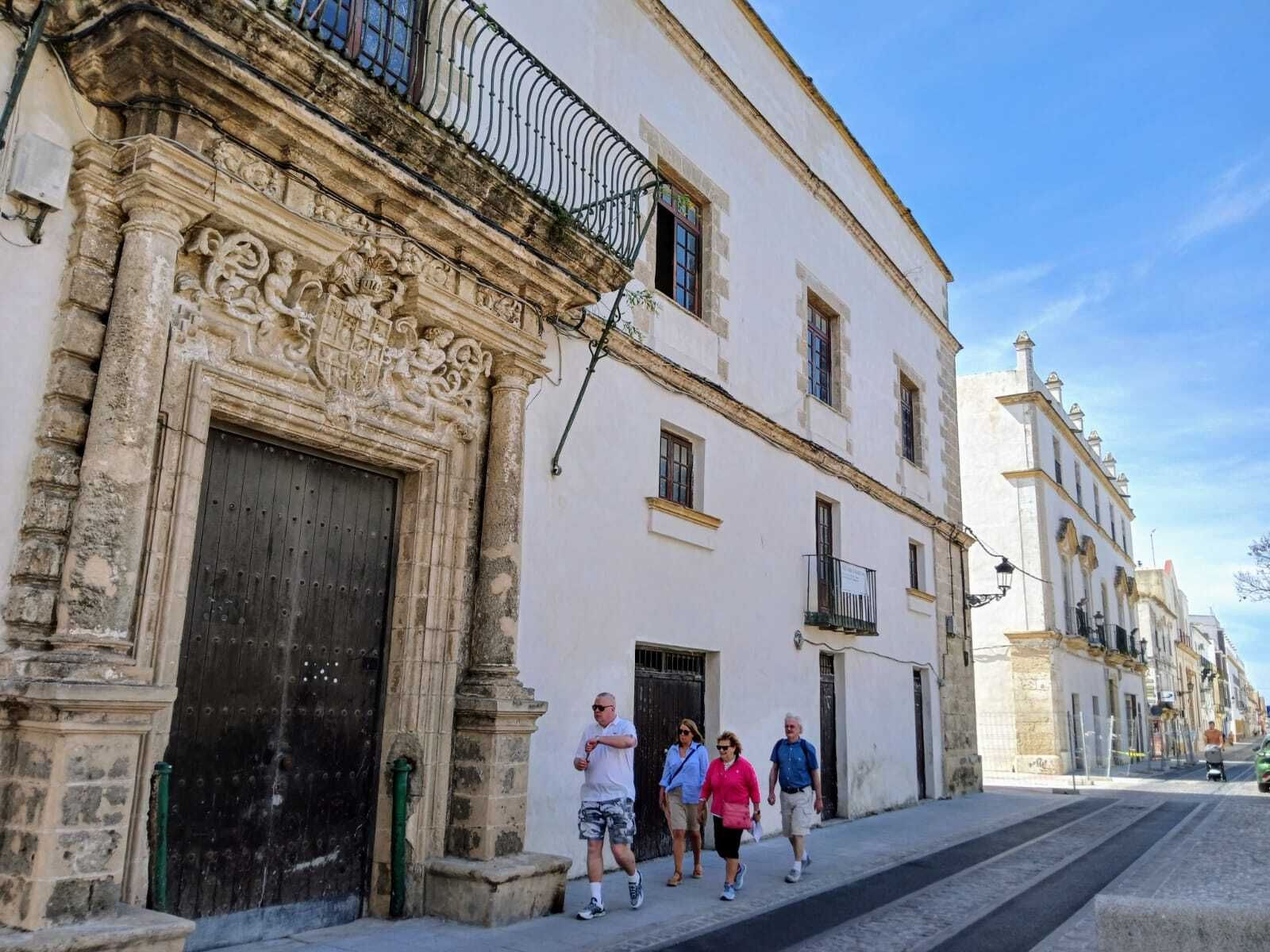 Las imágenes de la reforma de la plaza de El Polvorista, en El Puerto de Santa María