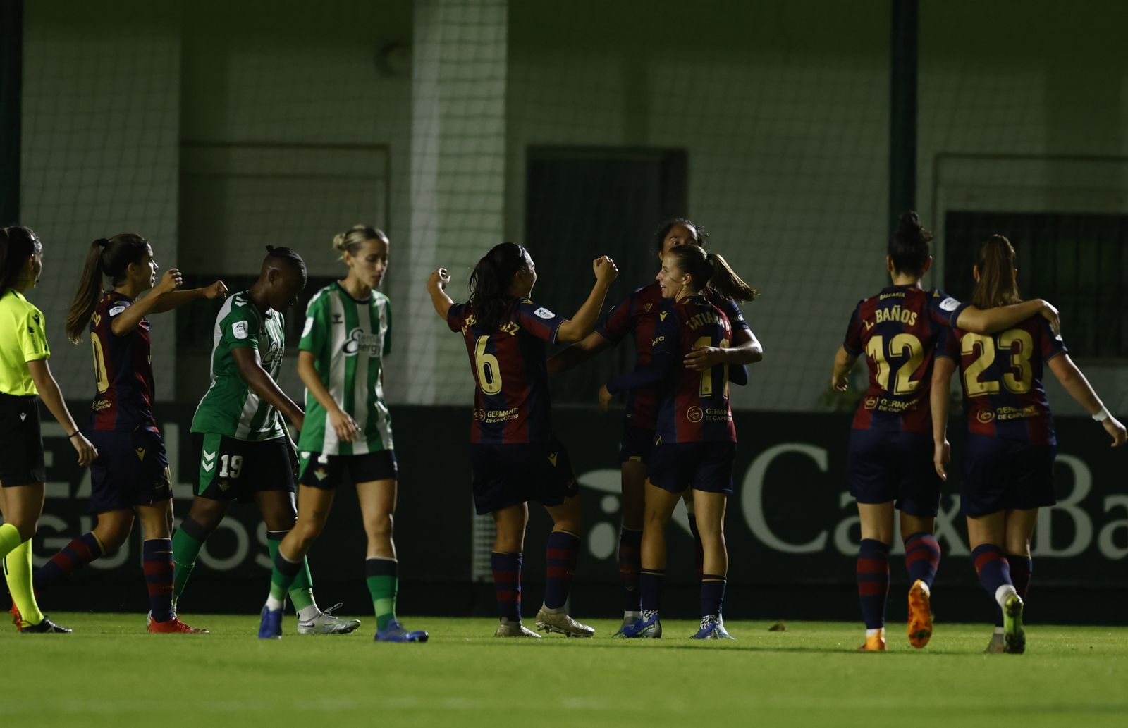Las imágenes del Betis Féminas-Levante