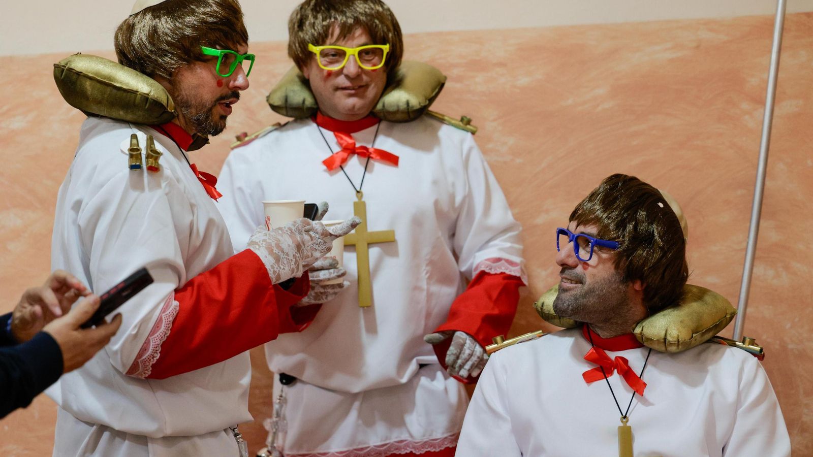 Búscate entre las mejores imágenes de la cuarta sesión de cuartos de final del COAC 2025