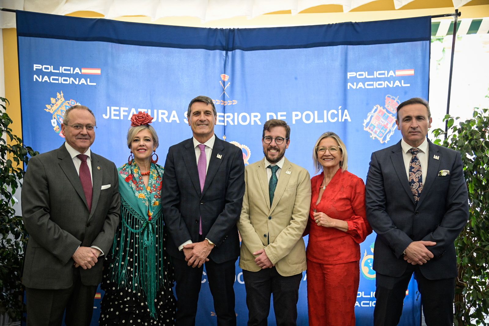 Bicentenario más uno en la caseta de la Policía Nacional