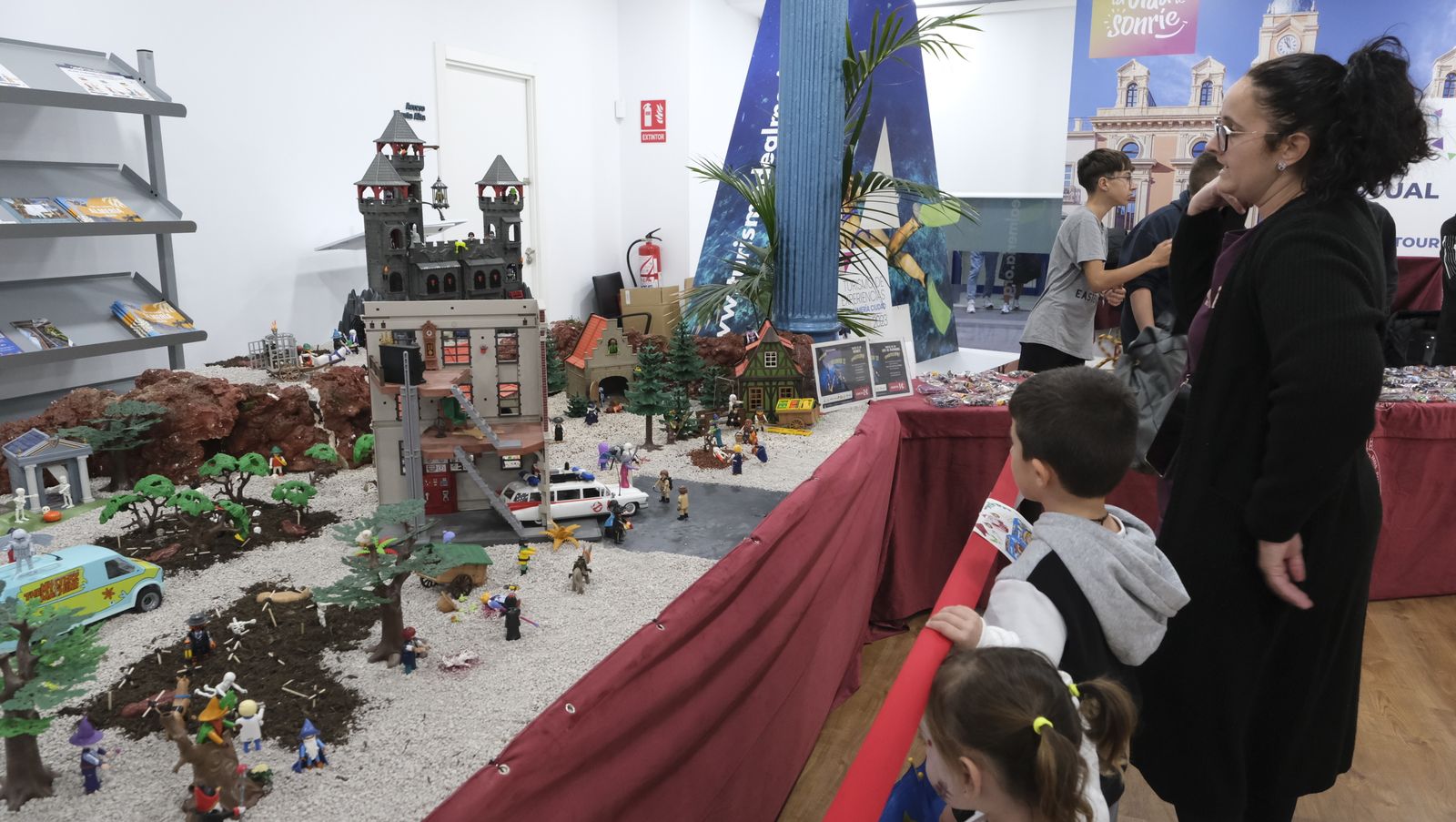 Imágenes de la Noche en Negro de Almería