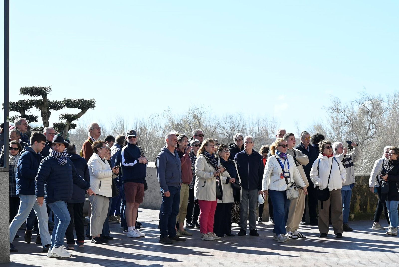 El sol llena de nuevo las calles de gente en Córdoba