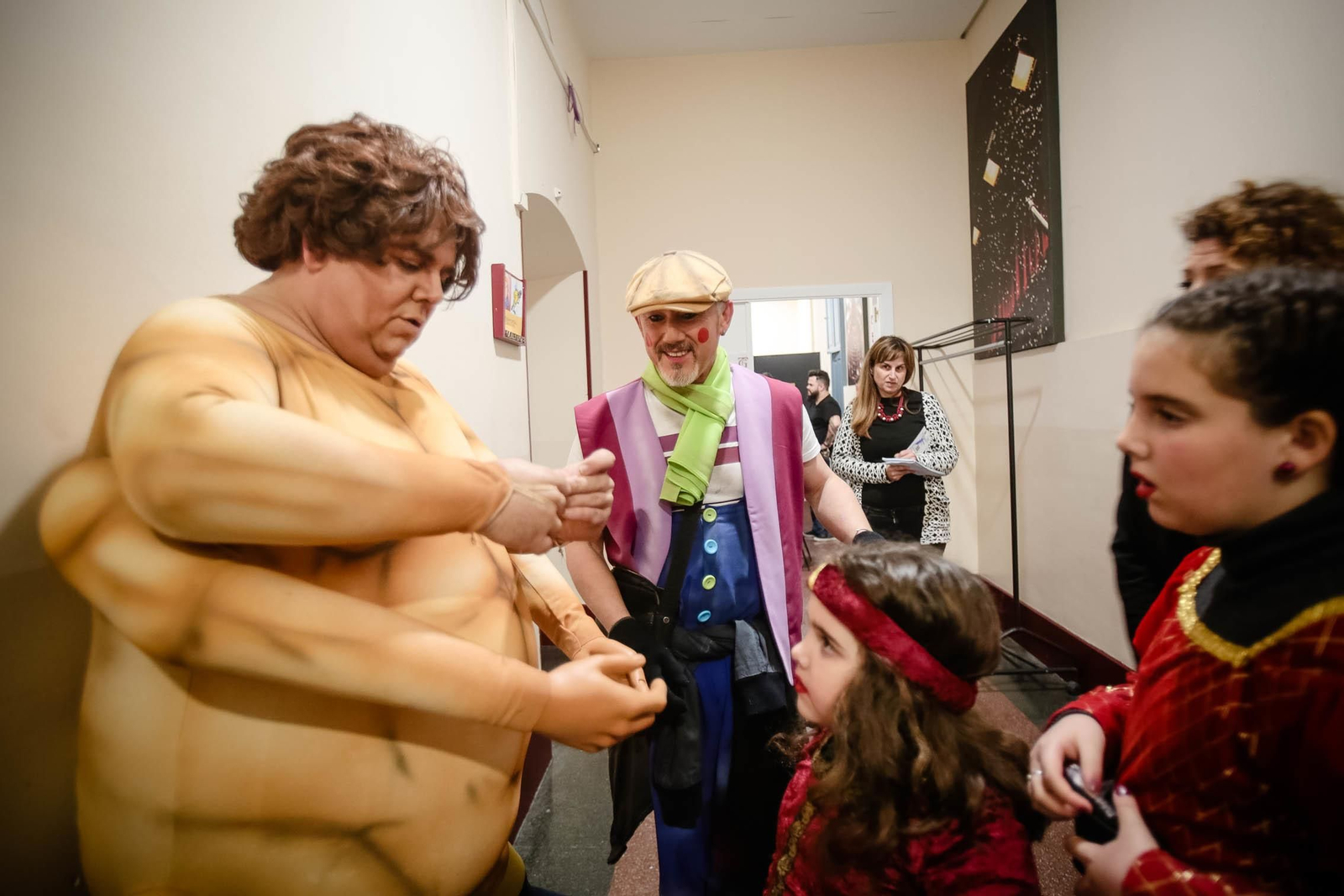 Dos agrupaciones de Córdoba coincidieron ayer en la trasera del Falla