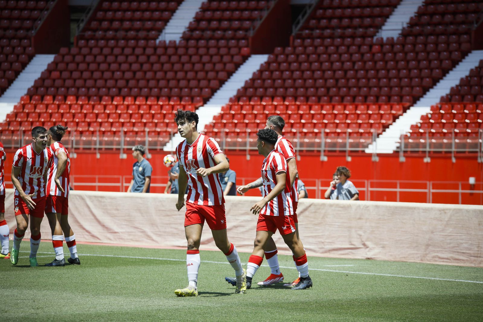 Imágenes del partido entre el Almería B y el Real Jaén