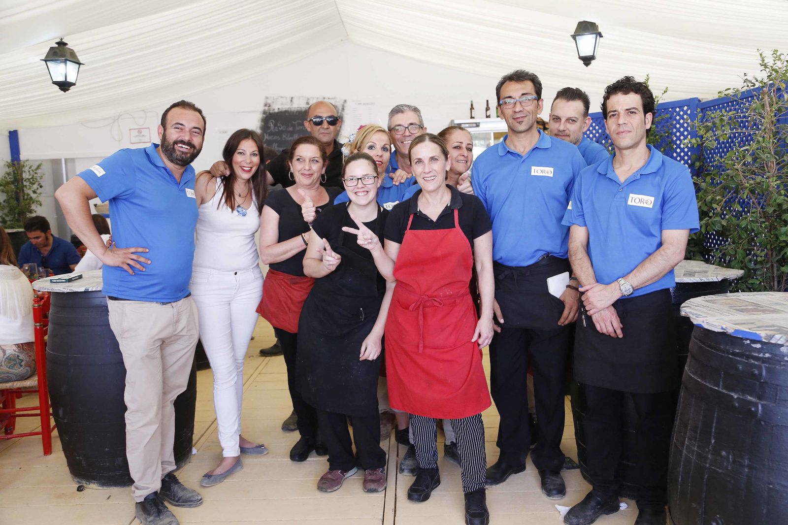 Personal de la caseta de Diario de Jerez del Mesón Toro.