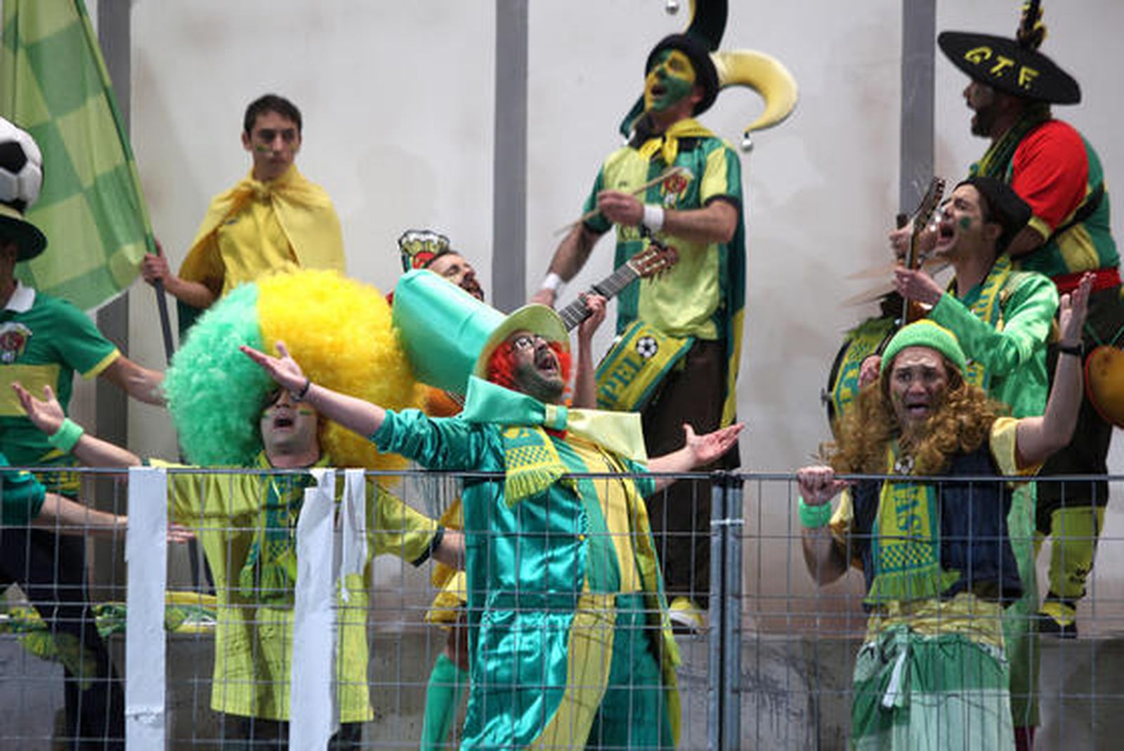 Chirigota Los hinchapelotas

Foto: Jesus Marin