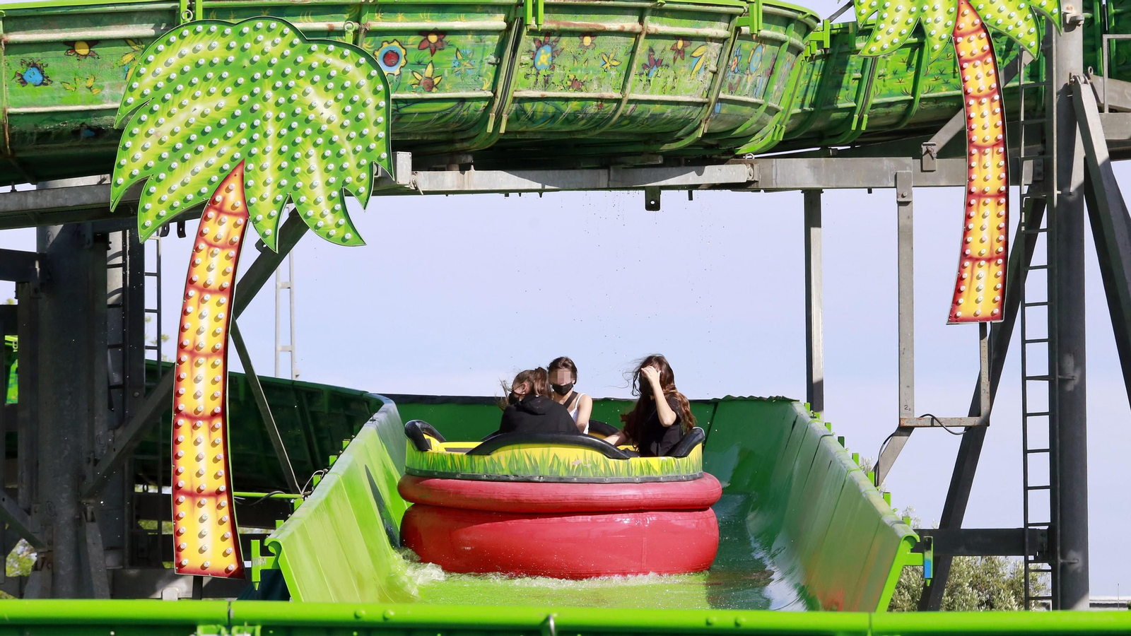 Imágenes del primer día de "cacharritos"
