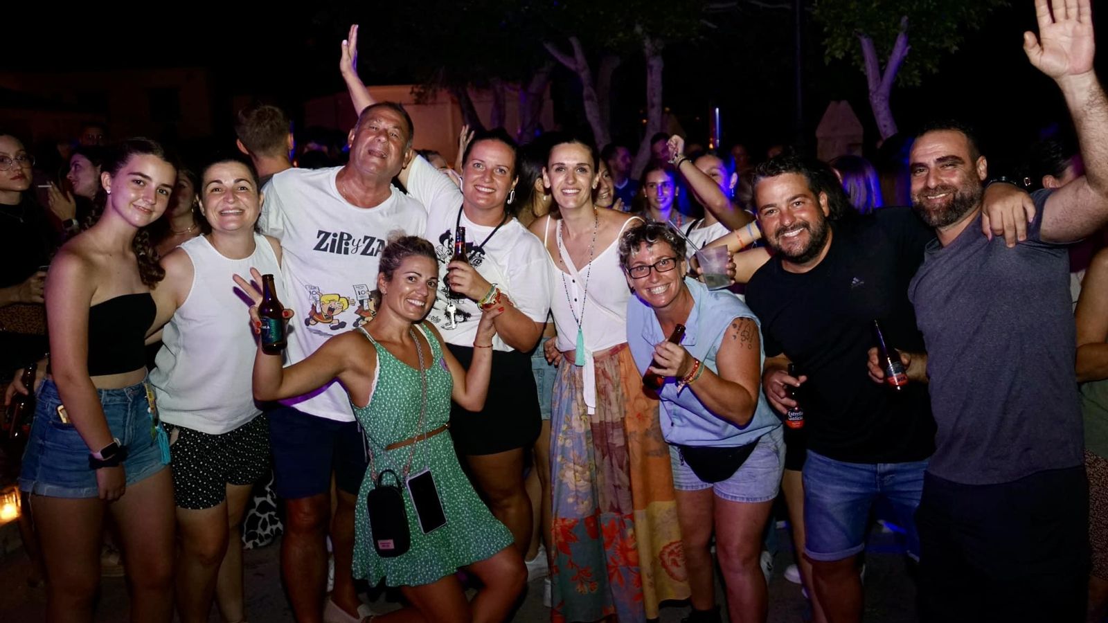 Así se ha vivido la X edición de "Paseando entre velas" de Vícar