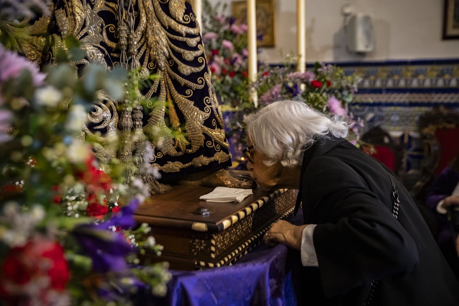 Las imágenes de los besapiés y besamanos del Segundo Domingo de Cuaresma en Jerez