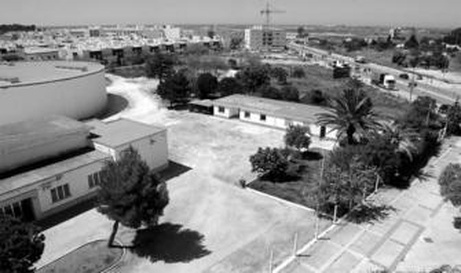 Instalaciones que albergan los dos depósitos actuales de agua potable que abastecen a la ciudad, que contarán en un futuro con un nuevo tanque.