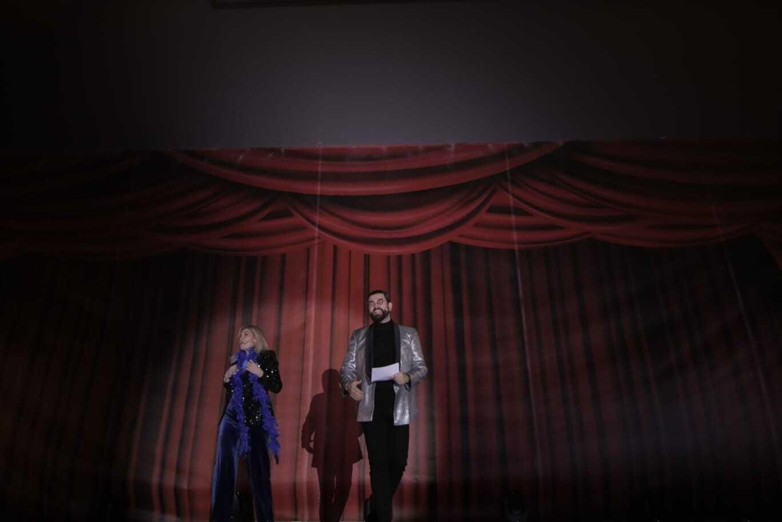 Gala de bienvenida del Carnaval en San Fernando con Manu Sánchez y Sandra Golpe