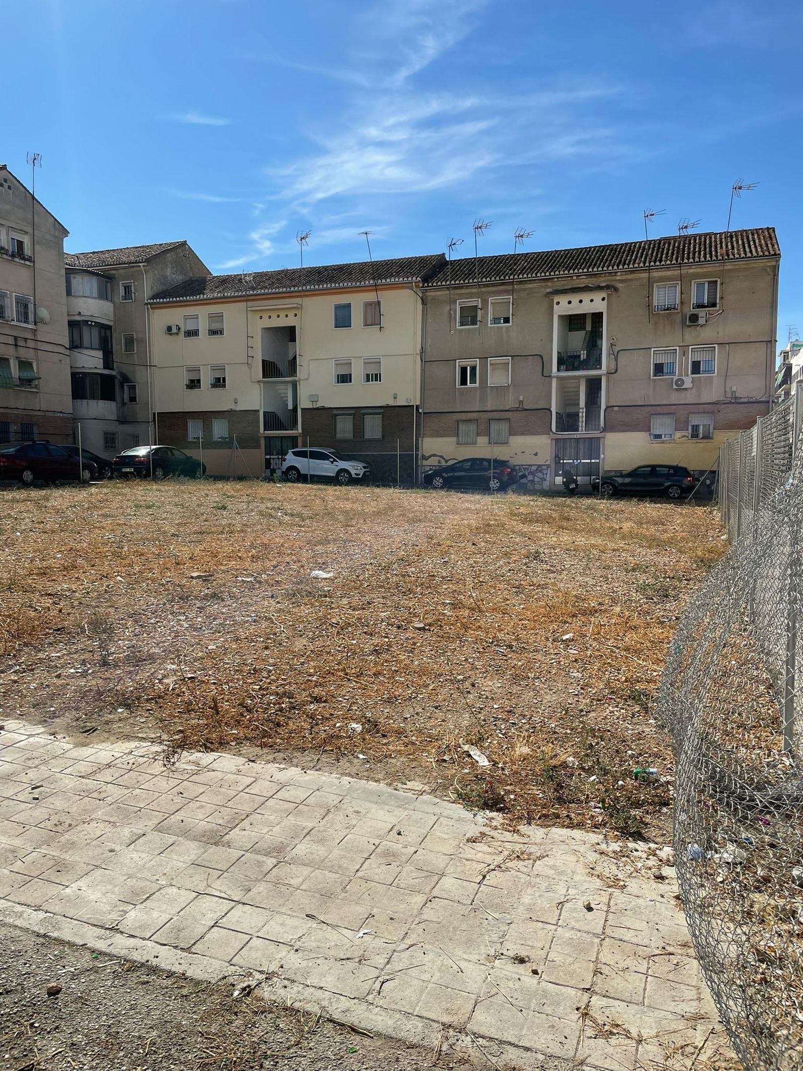 Solar de Santa Adela.