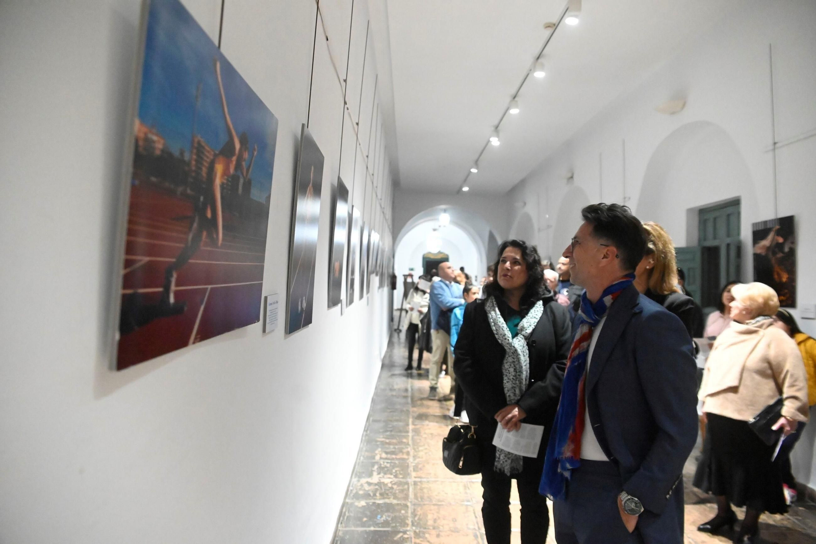 Las imágenes de la exposición 'Mujeres que inspiran' en Córdoba