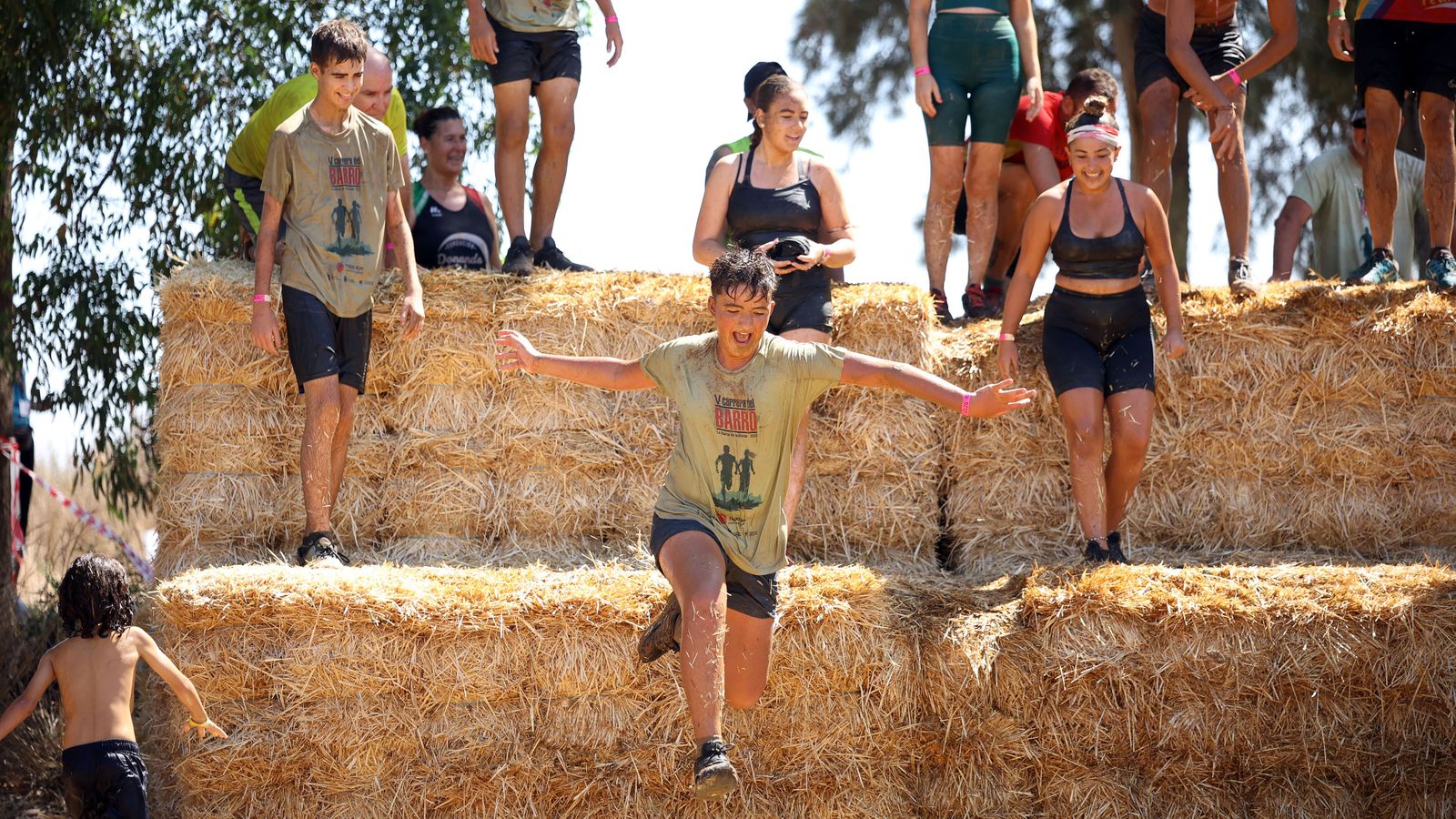 Búscate en la V Carrera del Barro de La Barca