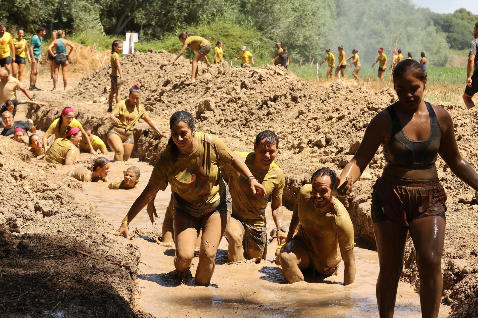 Búscate en la VII Carrera del Barro en La Barca