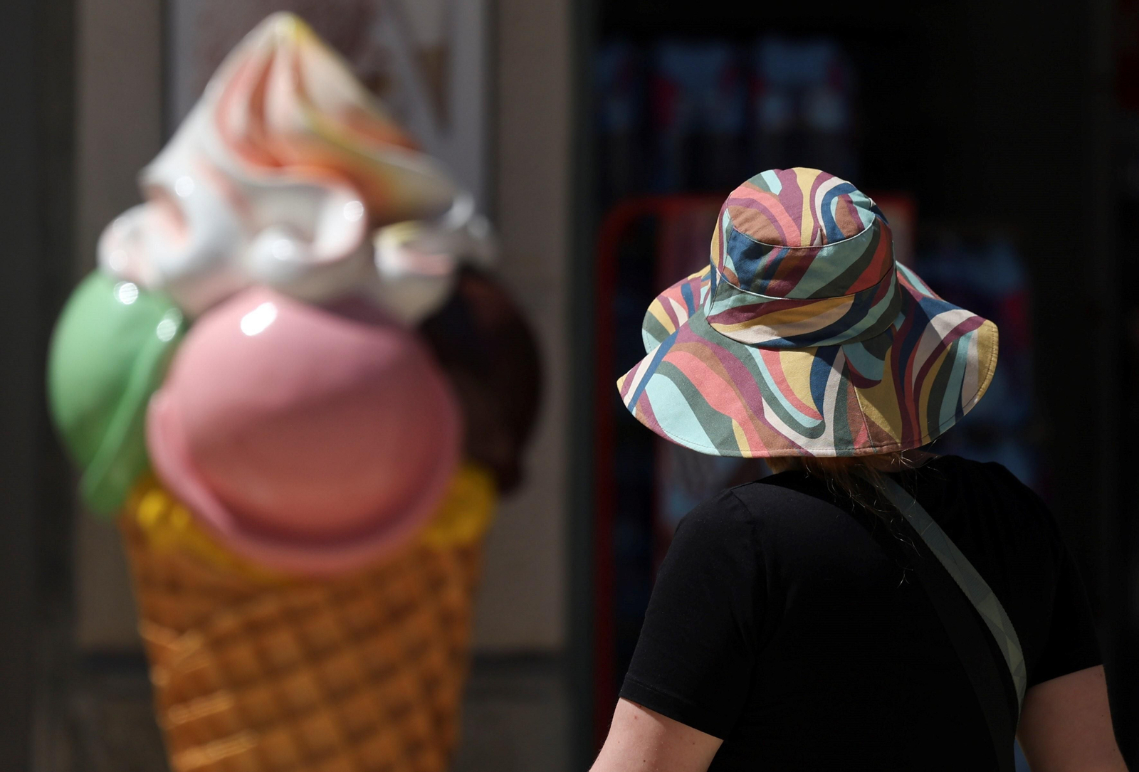 La llegada del terral a Málaga, en fotos