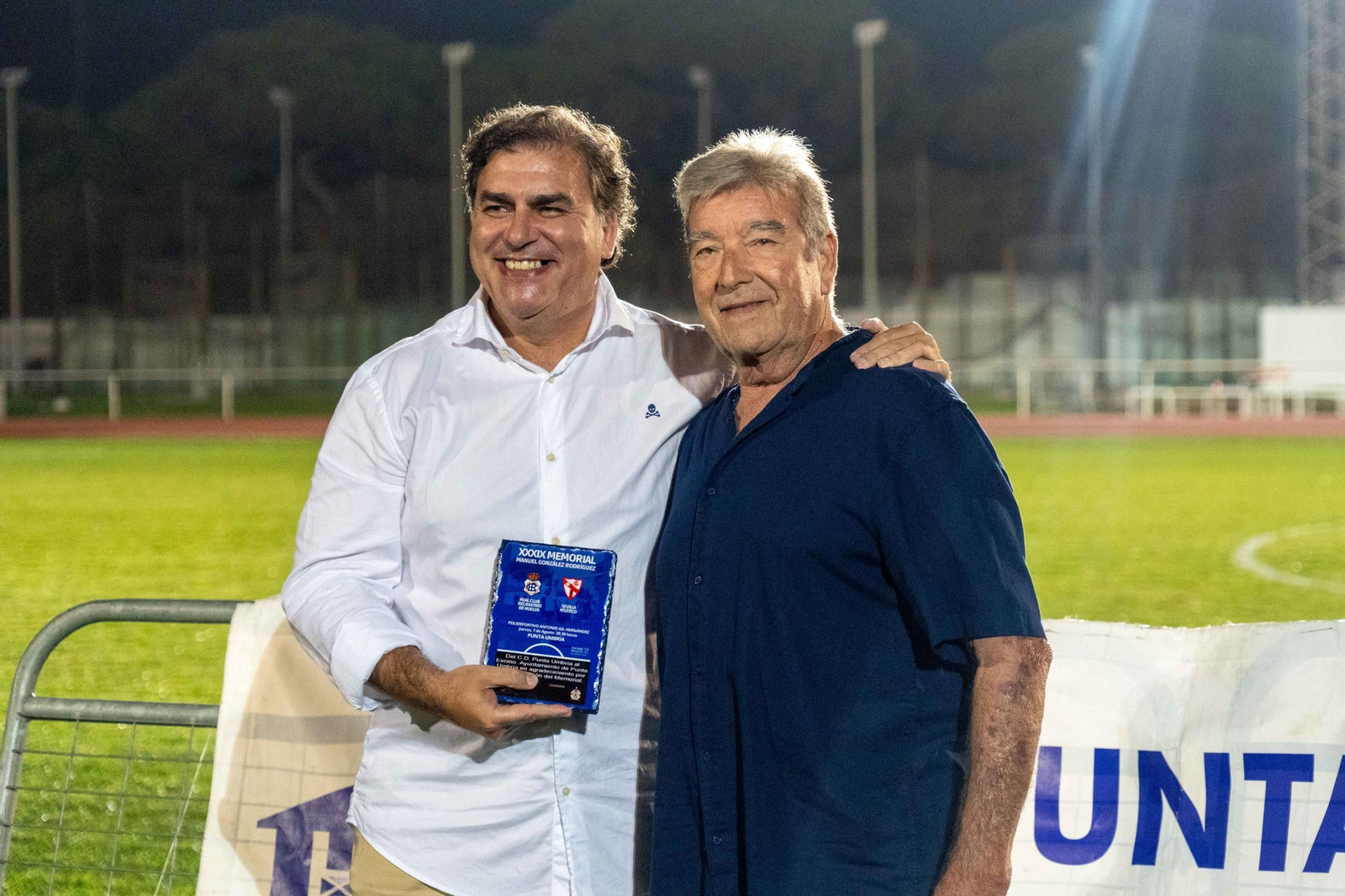 Imágenes del XXXIX Memorial Manuel González Rodríguez entre el Recreativo de Huelva - Sevilla Atlético