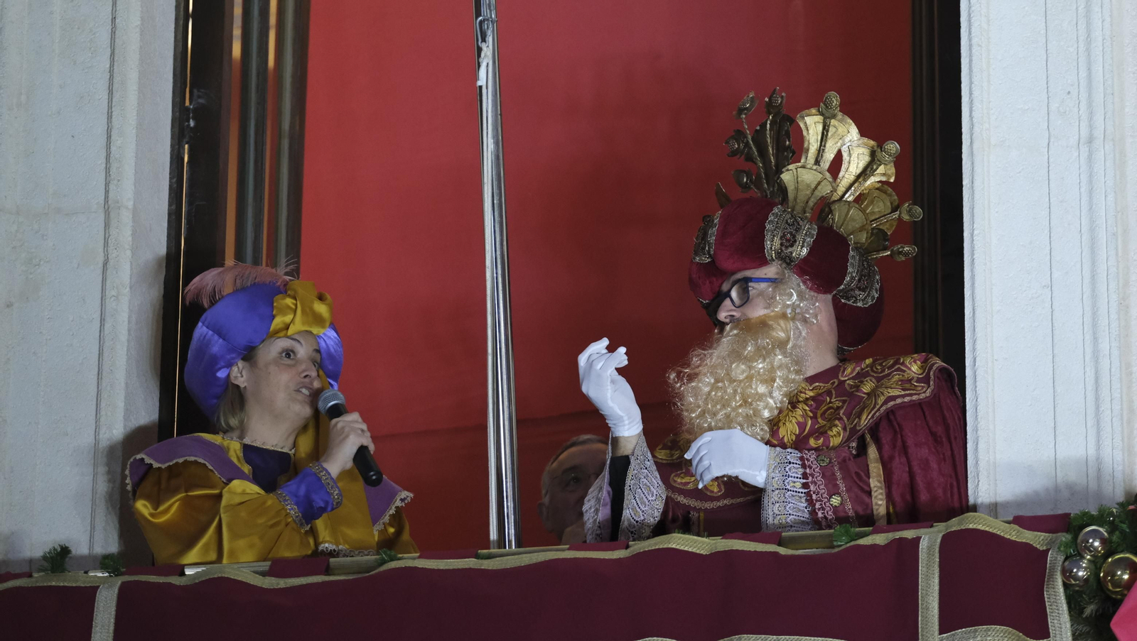 Imágenes de la Cabalgata de los Reyes Magos en Almería