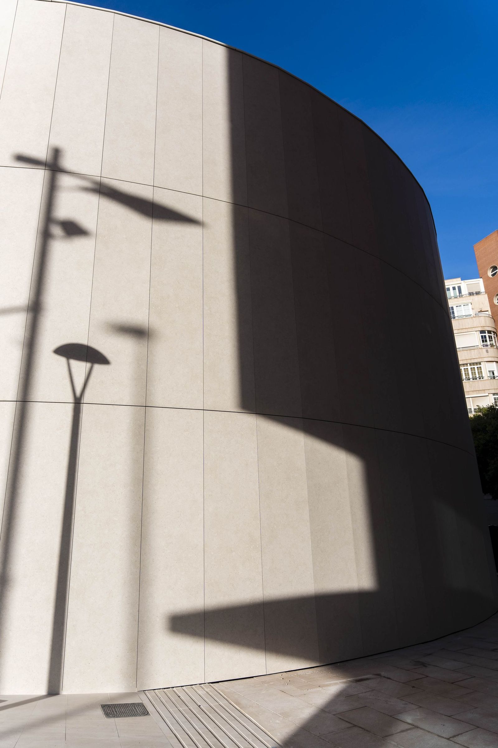 Fotogalería de las obras del Preventorio: el jardín vertical, protagonista de la rehabilitación