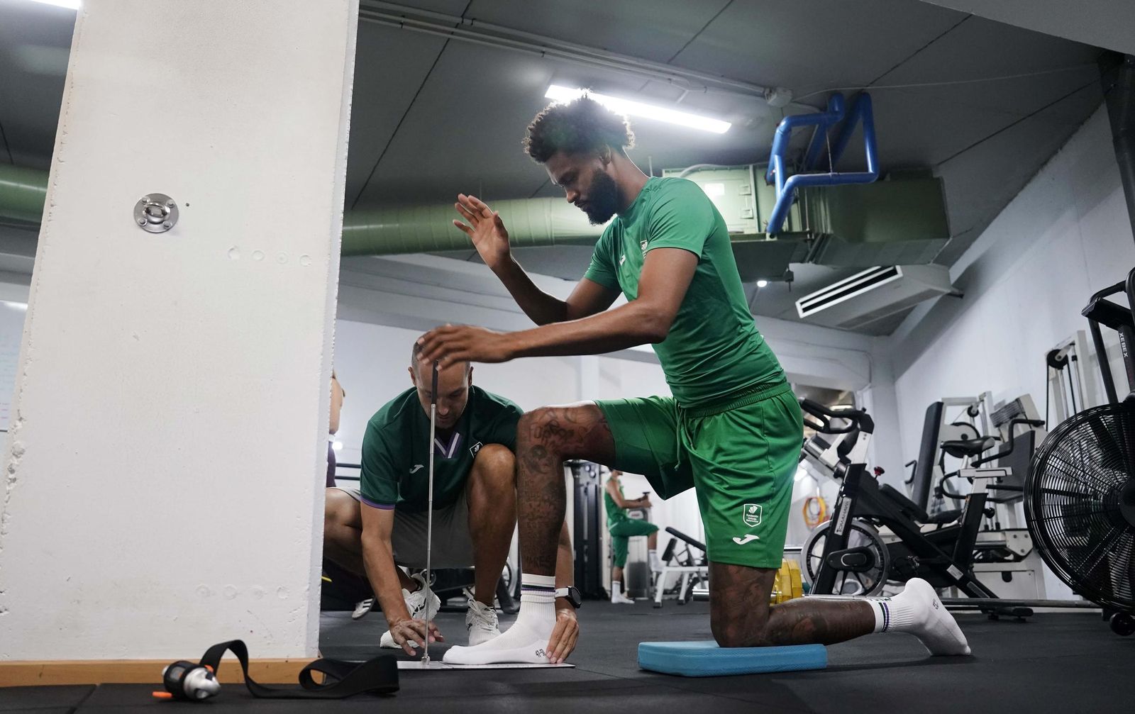 El primer día del Unicaja: Perry, Djedovic y los fichajes Webb y Sulejmanovic