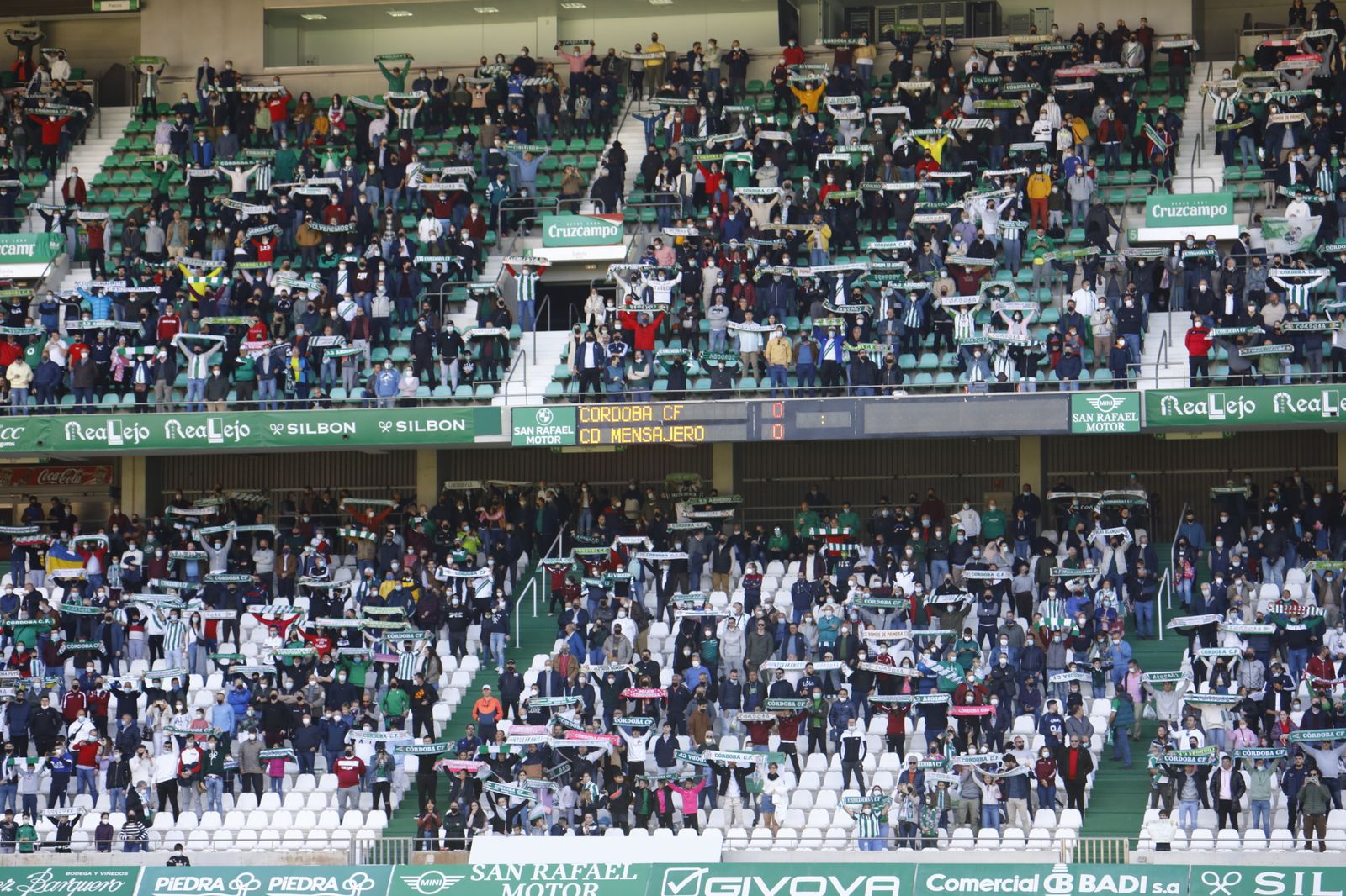 La victoria del Córdoba CF ante el Mensajero, en imágenes
