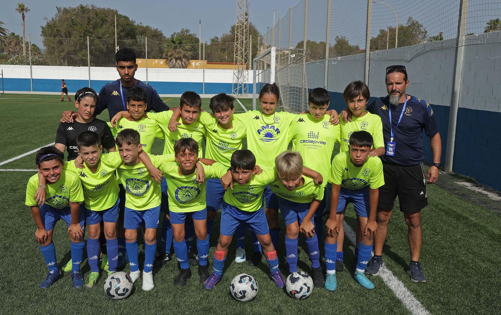 Fotos de la tercera edición del Torneo Internacional de Fútbol 7 'Julián Niza' en La Línea