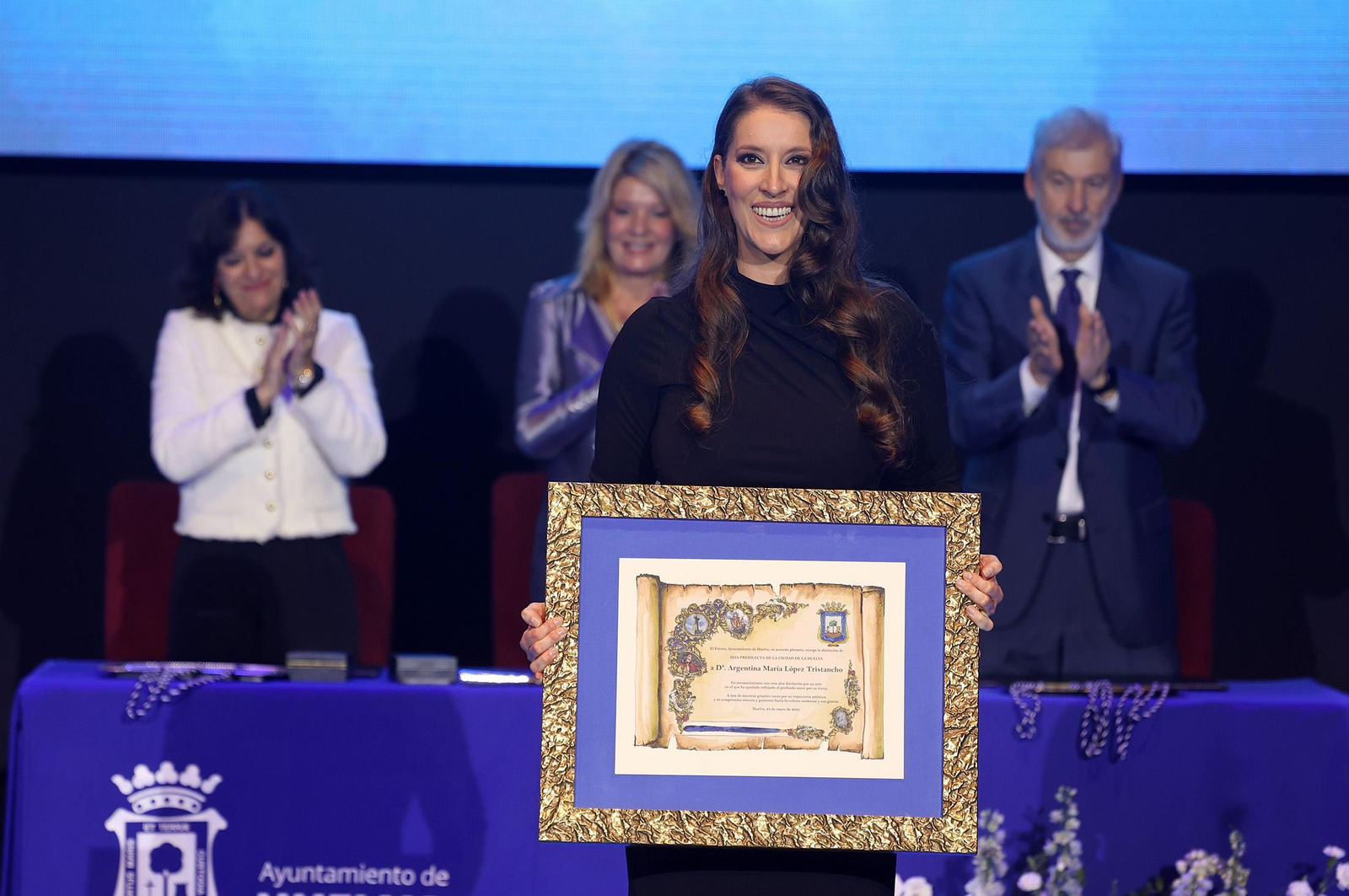 La entrega de honores y distinciones con motivo del Día de Huelva, en imágenes