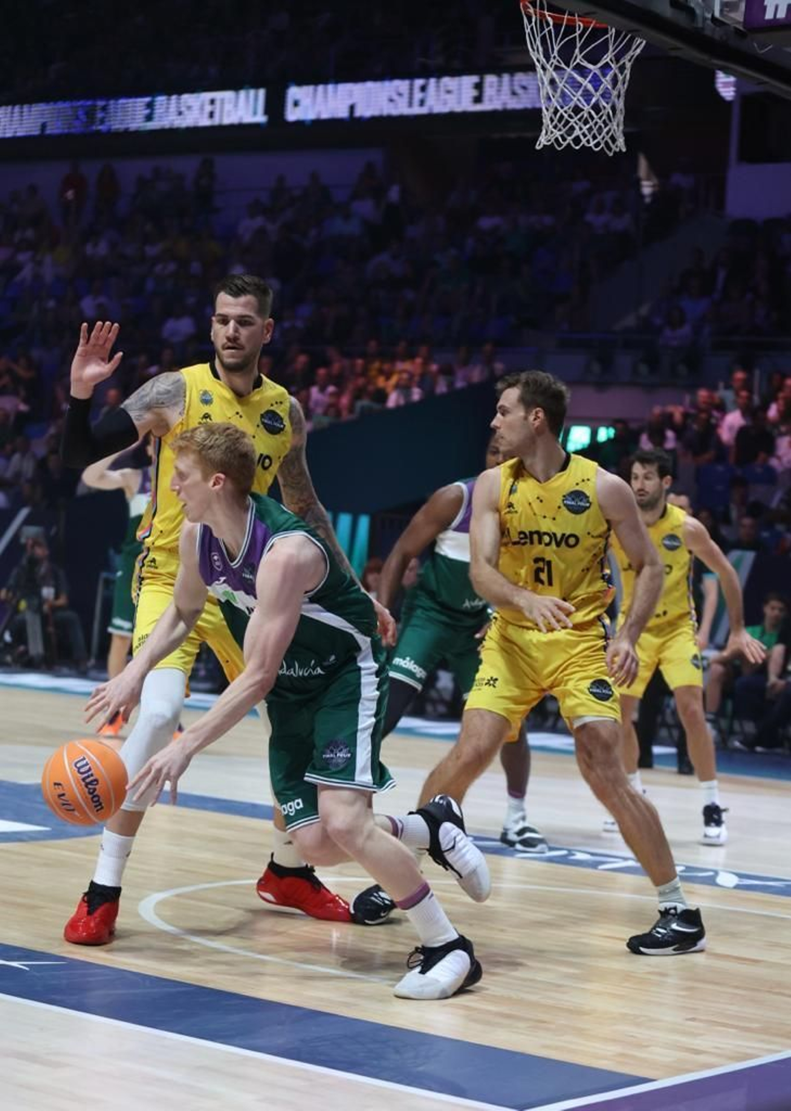 El Unicaja - Lenovo Tenerife, en fotos