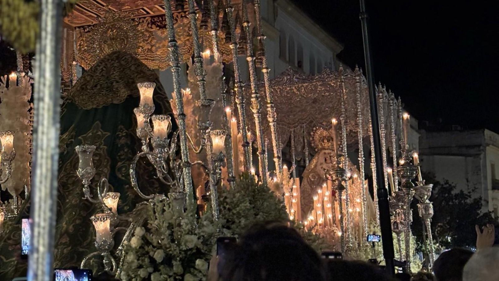 La Paz y la Esperanza, cara a cara.