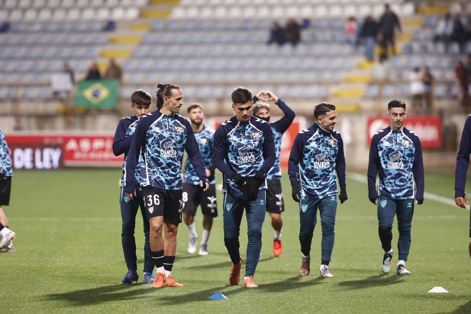 Cultural Leonesa-Málaga CF: Las fotos del partido