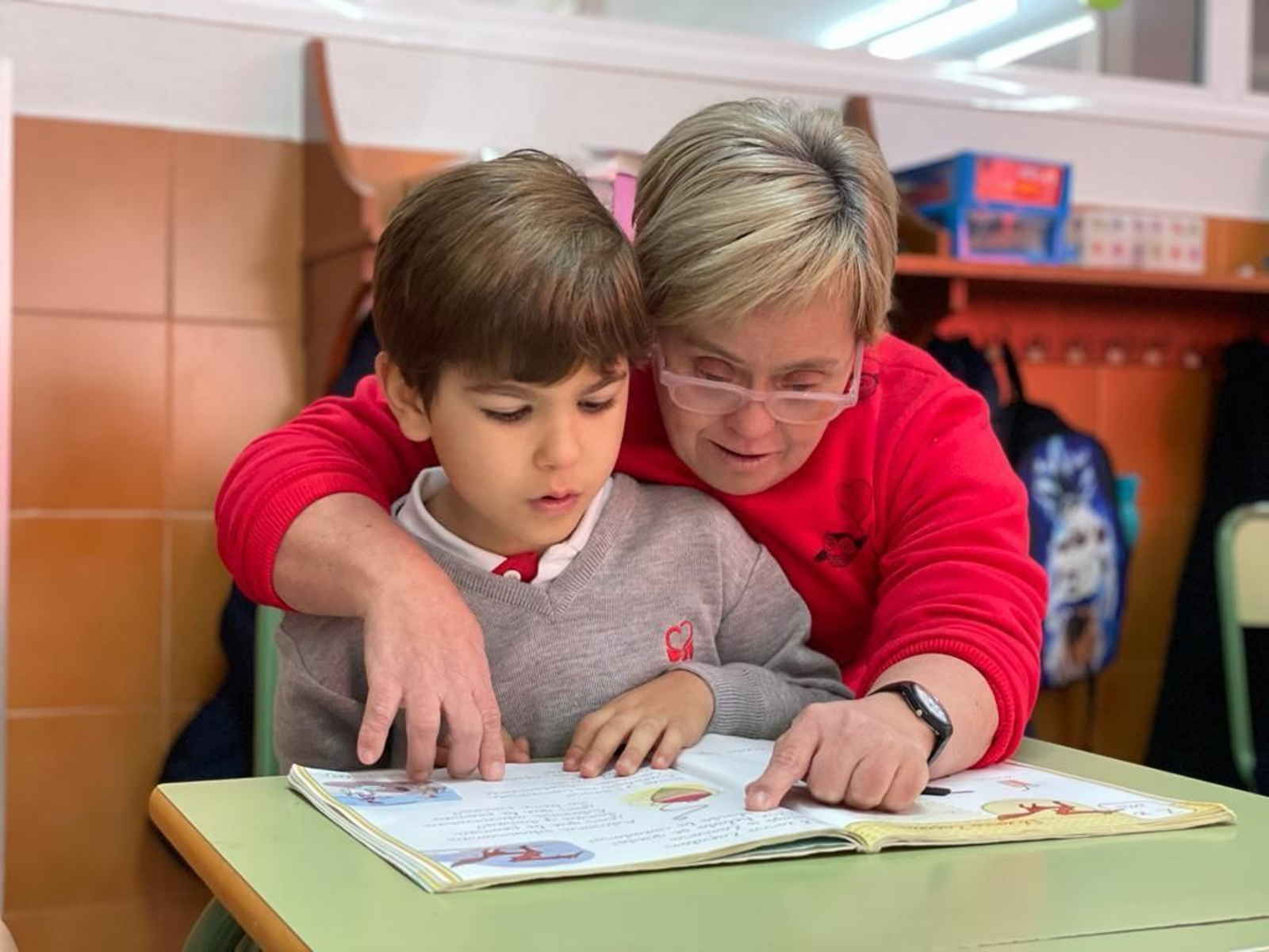 El colegio onubense Cadenal Spínola ofrece una oportunidad laboral a profesionales con discapacidad