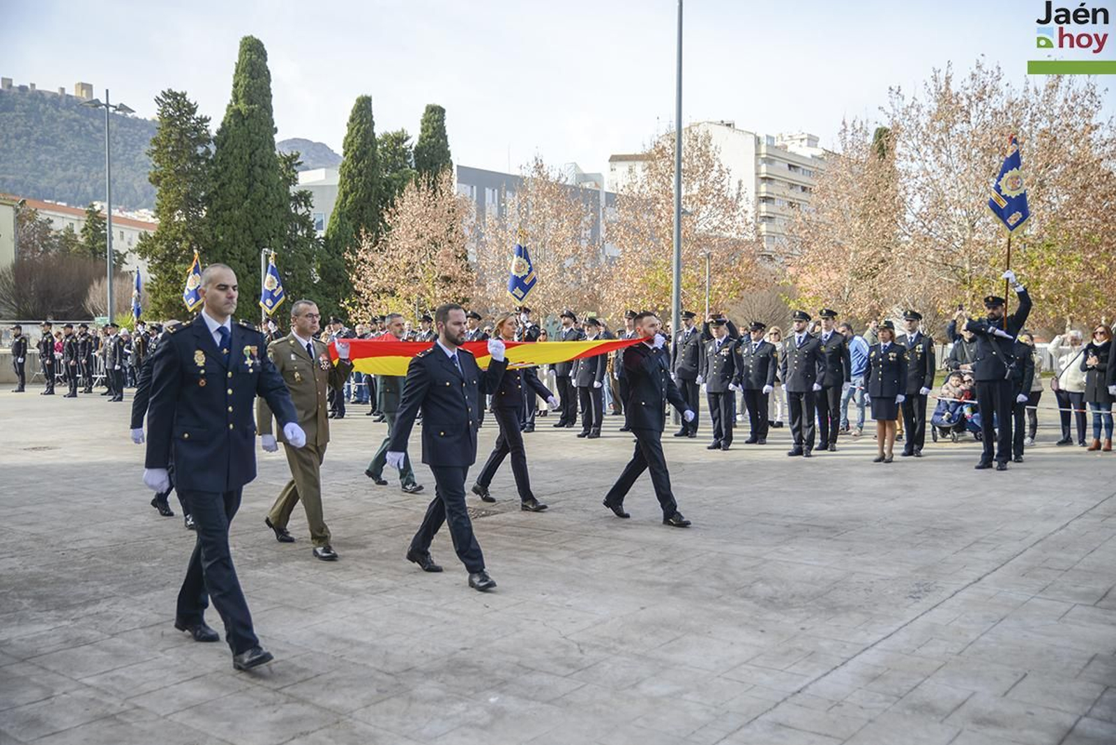 Celebración del bicentenario de la Policía Nacional en Jaén.