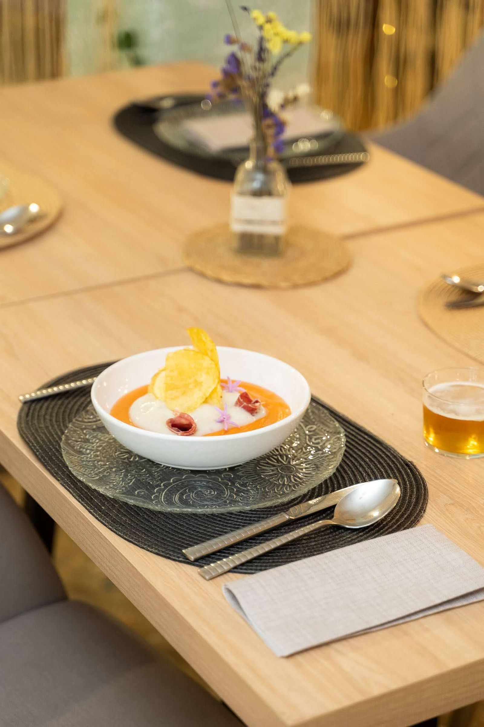 Nískalo: La terraza 'escondida' en Santa Rosa con una carta de alta cocina Nískalo: La terraza 'escondida' en Santa Rosa con una carta de alta cocina