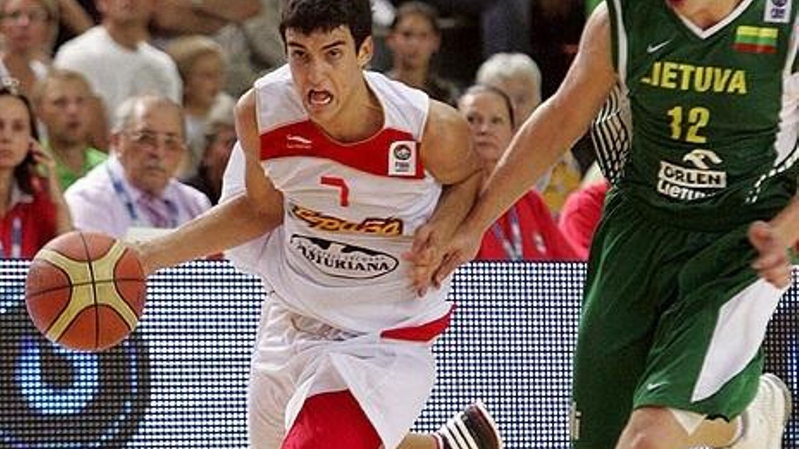 Jaime Fernández, durante el Europeo sub 16 de 2009.