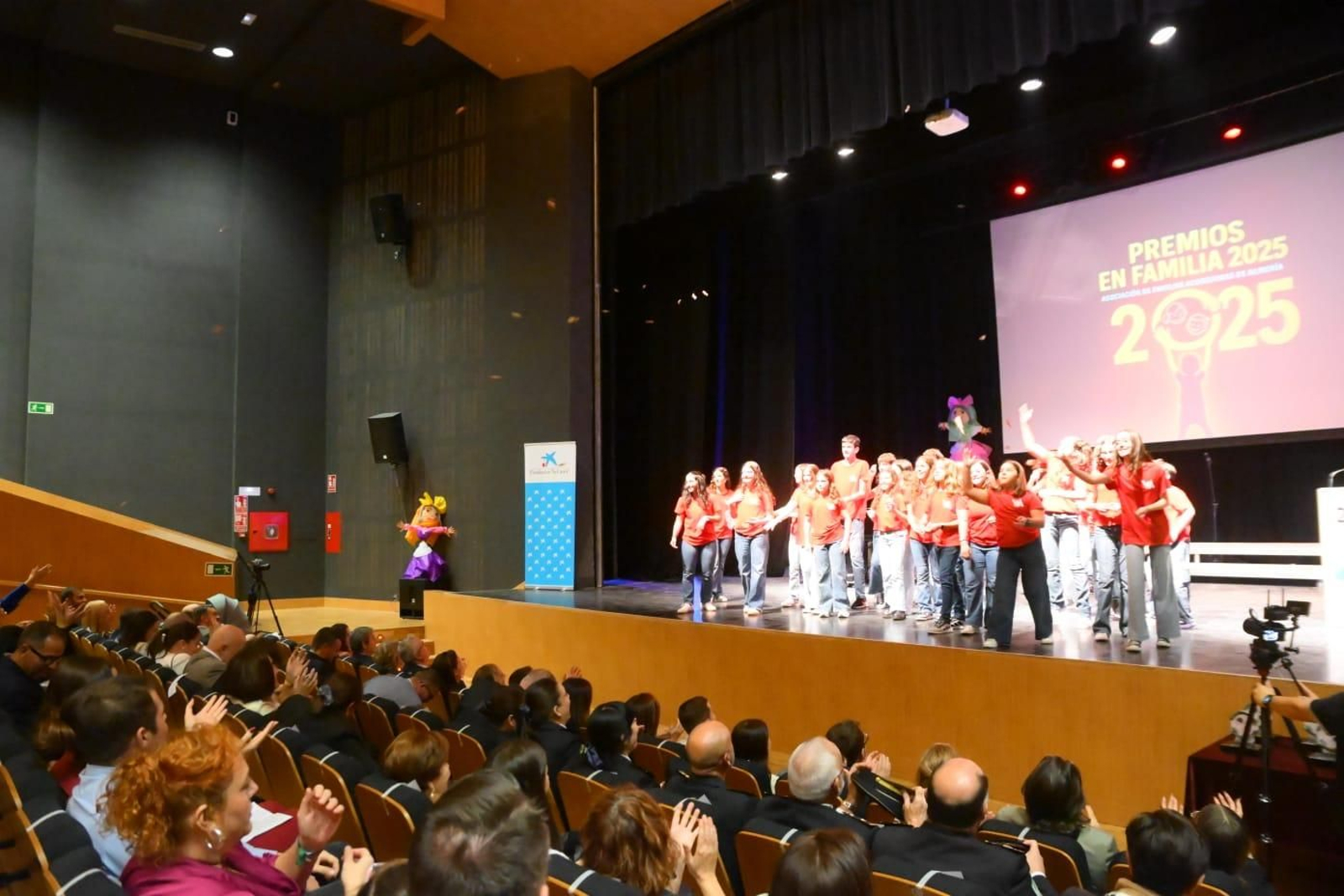 Así se ha vivido los premios de la Asociación de Familias Acogedoras de Almería, En Familia por Derecho, en Vera