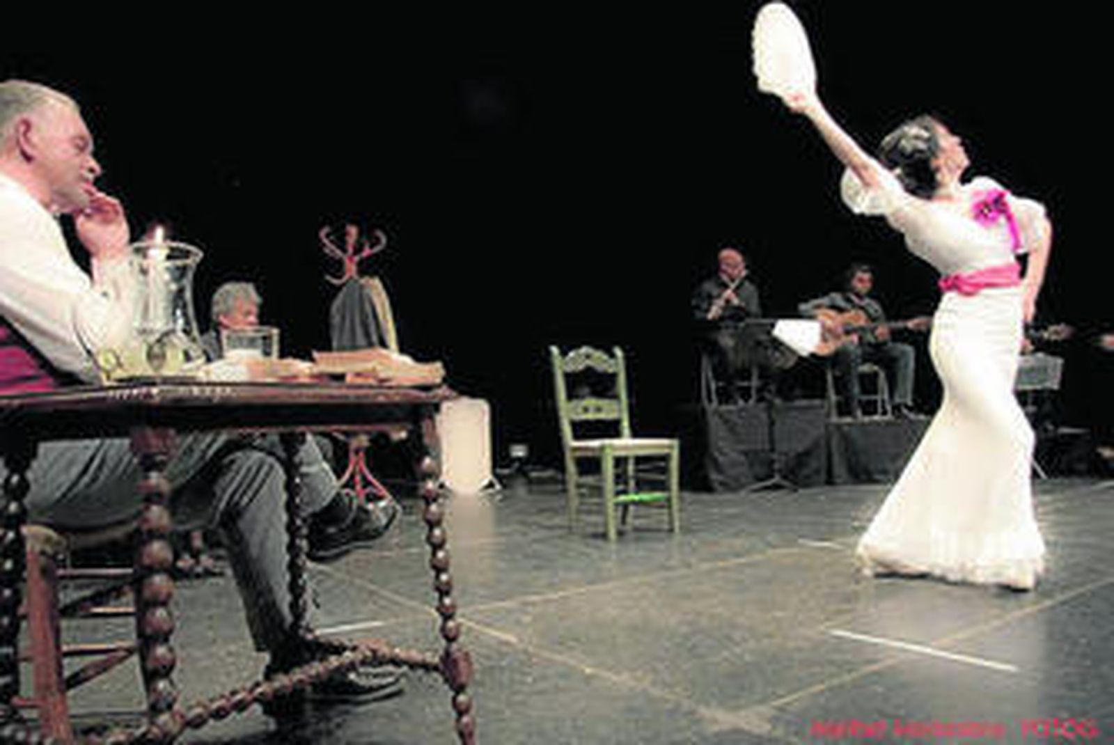 Rosa Zárate y José Manuel Arias, en un momento del ensayo.