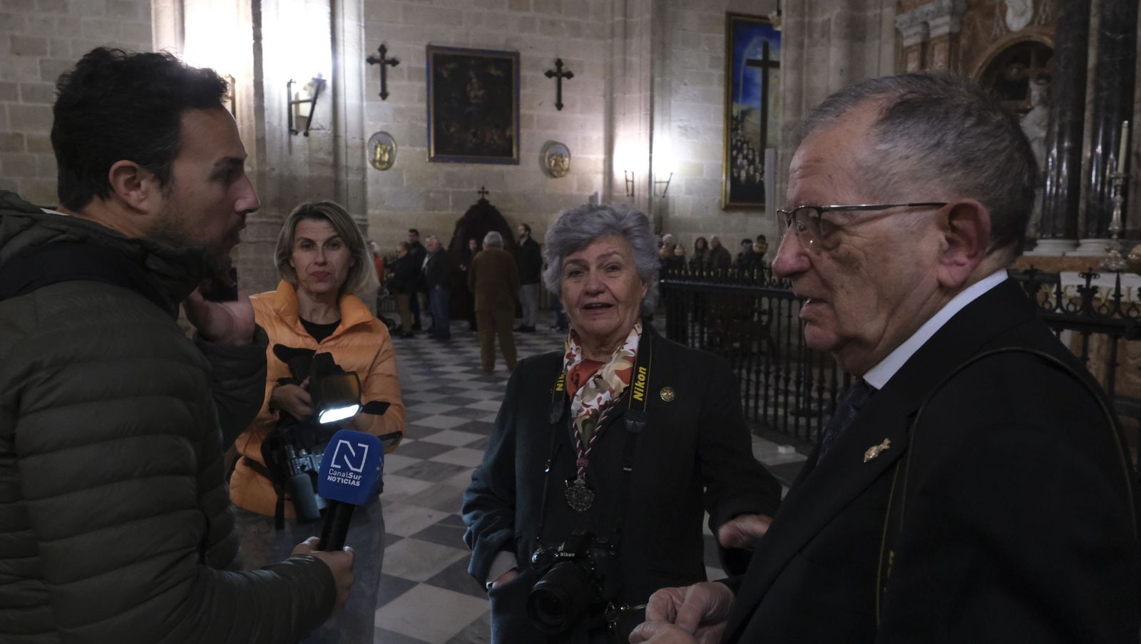 El besapiés del Cristo de Medinaceli en imágenes