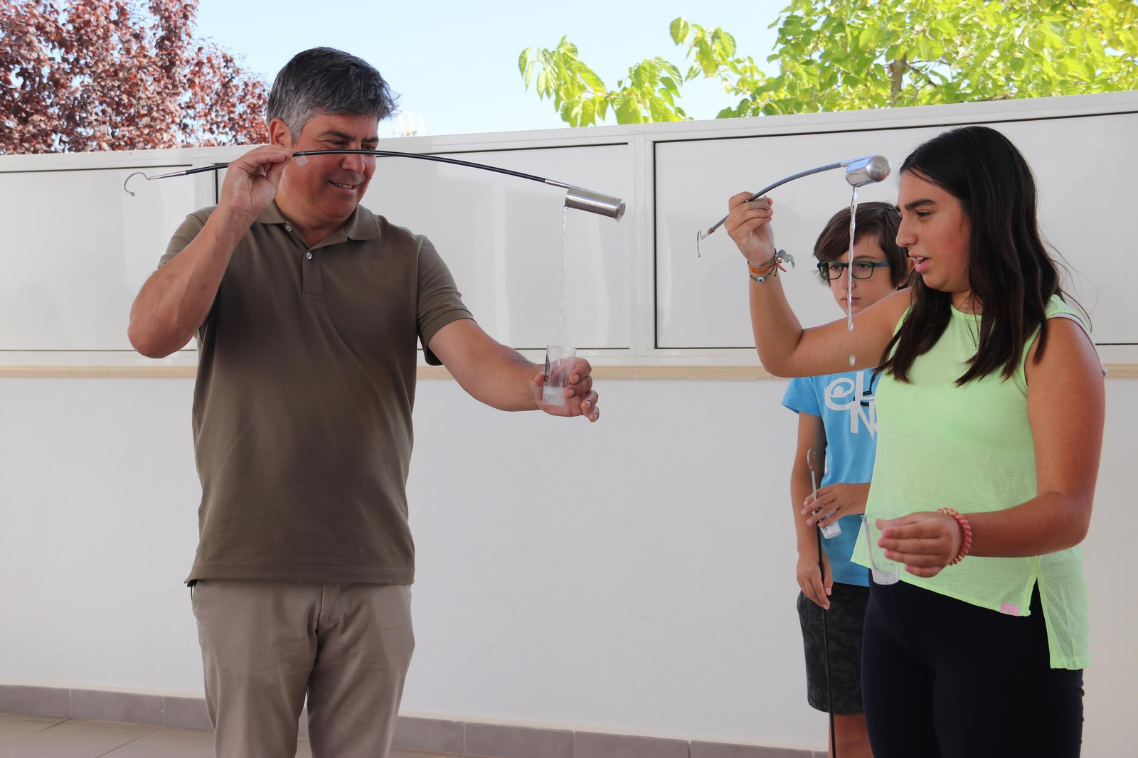 Los niños de Montilla aprenden el oficio de la venencia del vino, en imágenes Los niños de Montilla aprenden el oficio de la venencia del vino, en imágenes