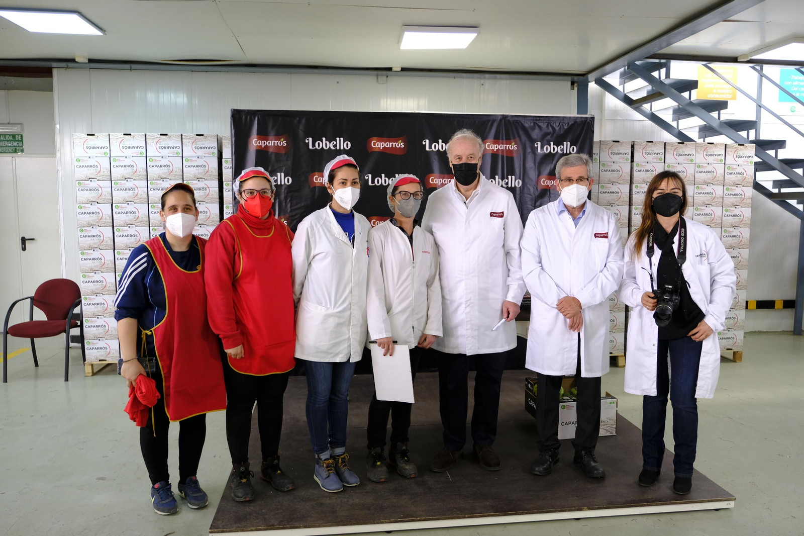 Fotogalería de la visita de Vicente del Bosque a Grupo Caparrós.