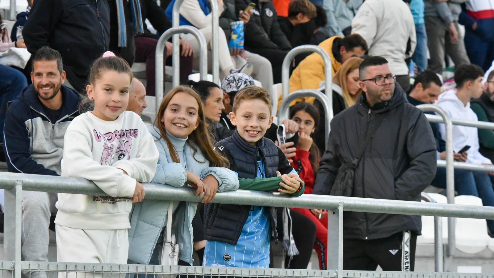 Búscate durante el Balona - UCAM Murcia en el Ciudad de La Línea