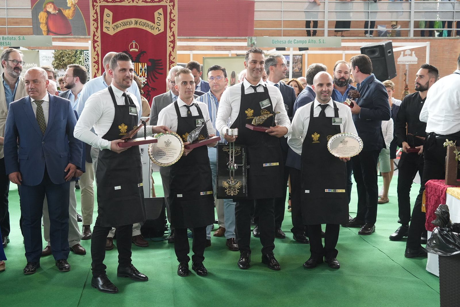 El día grande de la Feria del Jamón de Villanueva de Córdoba, en imágenes
