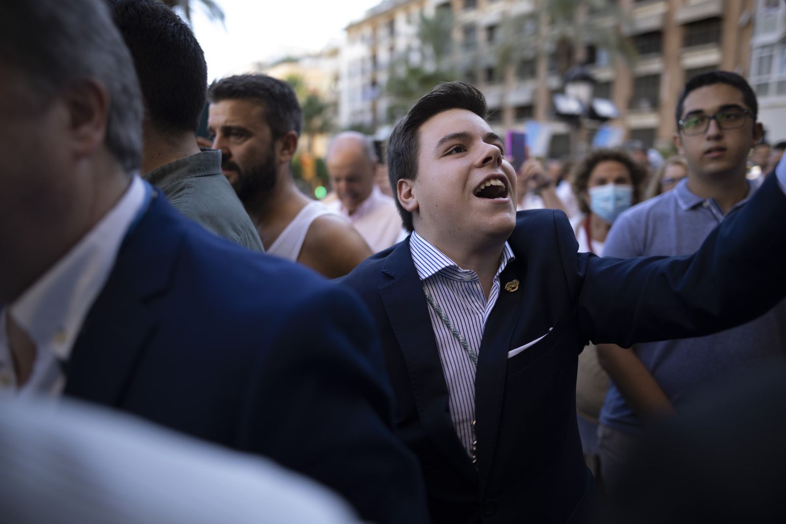 Imágenes de la salida de la Virgen de la Cinta desde la Catedral hacia el Santuario