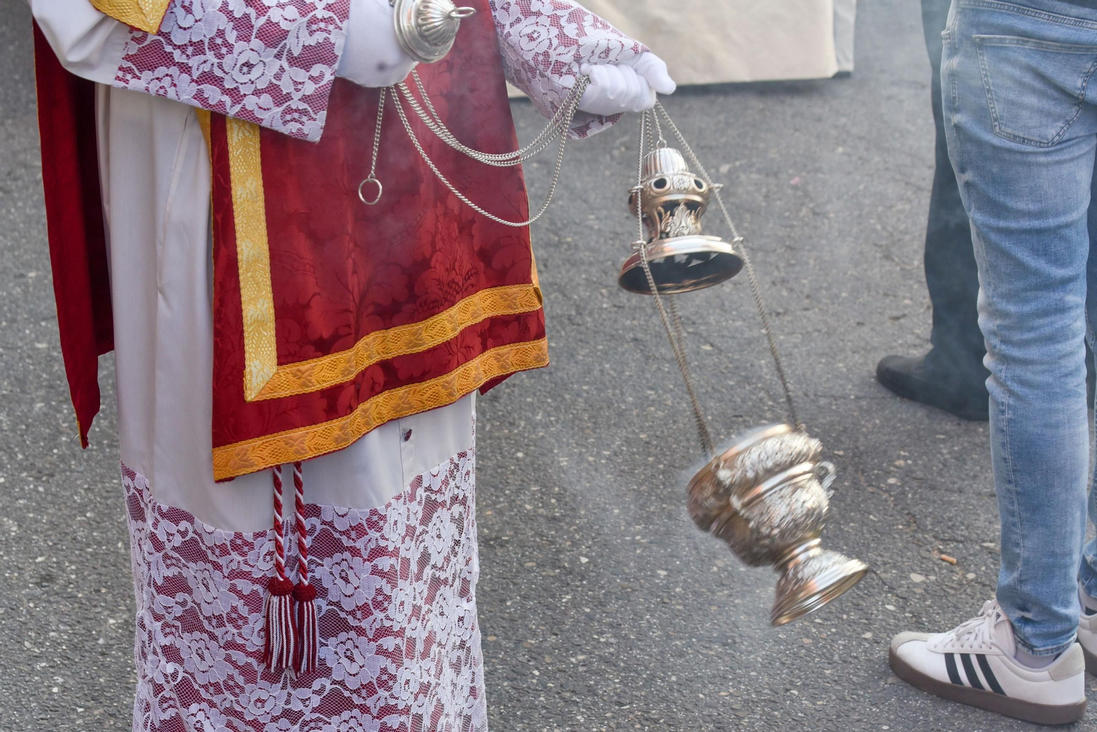 Traslado de la Sagrada Cena a la Catedral para su participación en el Corpus