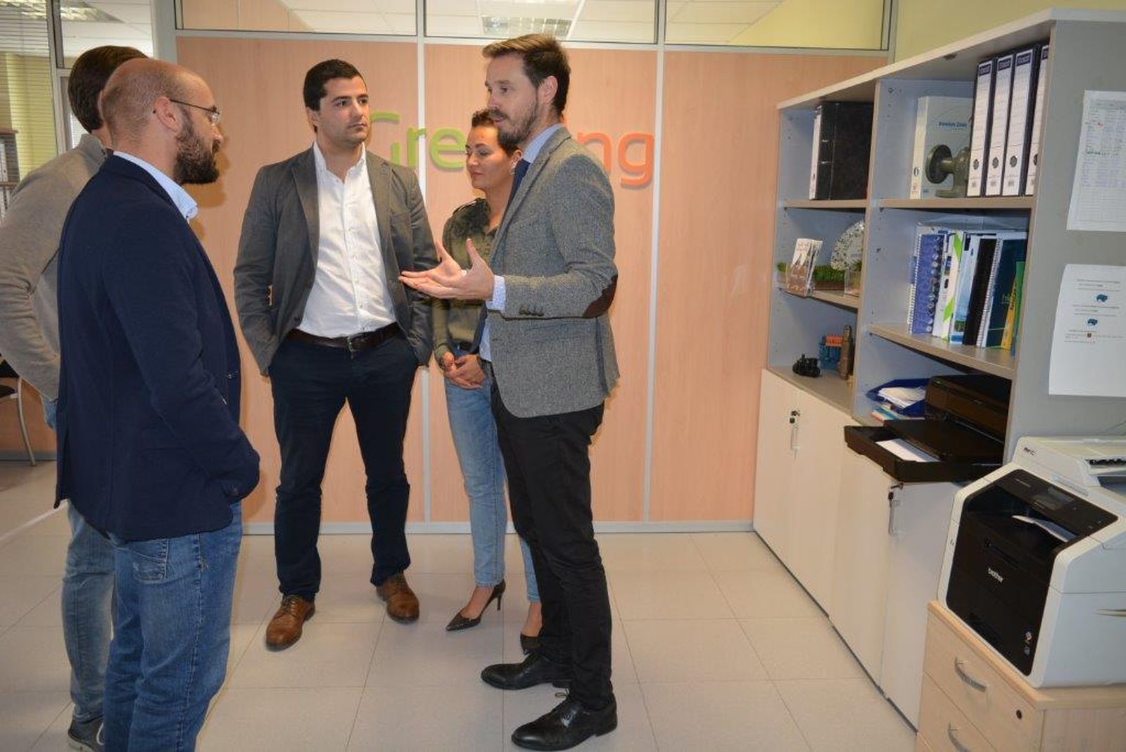 El delegado de Economía visitó ayer la empresa Greening.