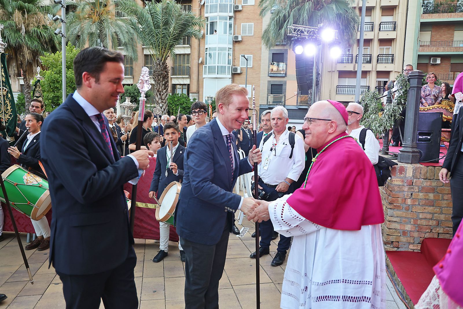 Imágenes del Rosario Jubilar rociero celebrado por las 25 hermandades filiales de la Matriz de Almonte en La Merced