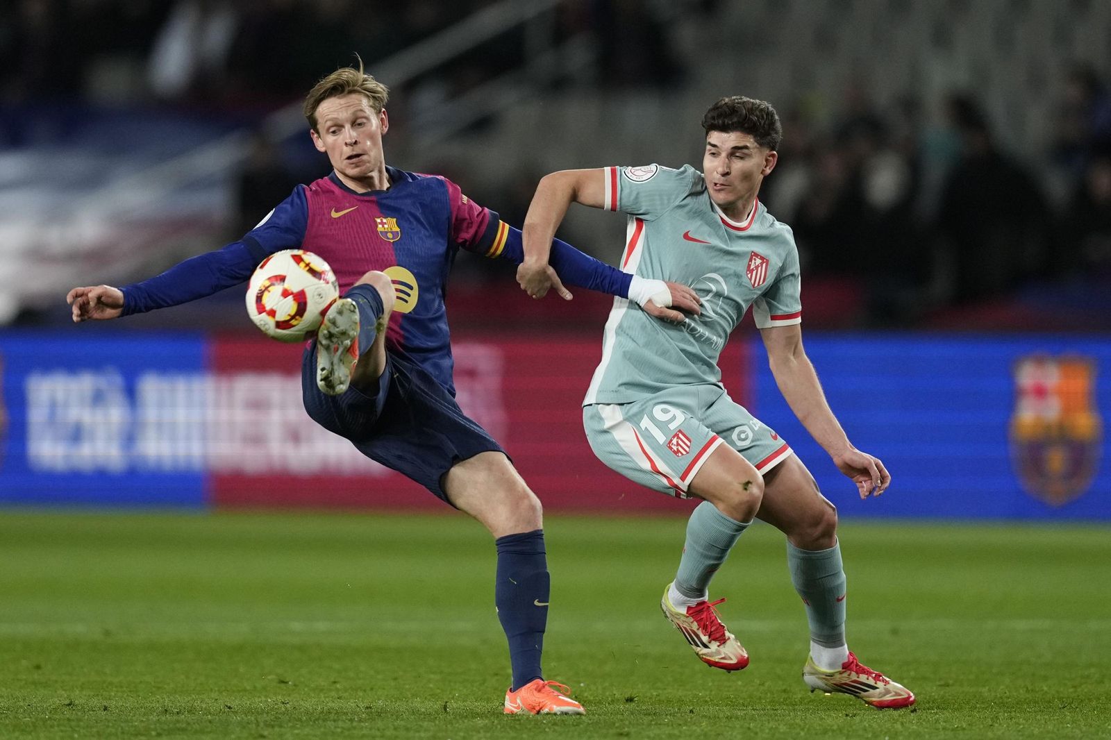 Las fotos del espectacular Barcelona - Atlético de Madrid