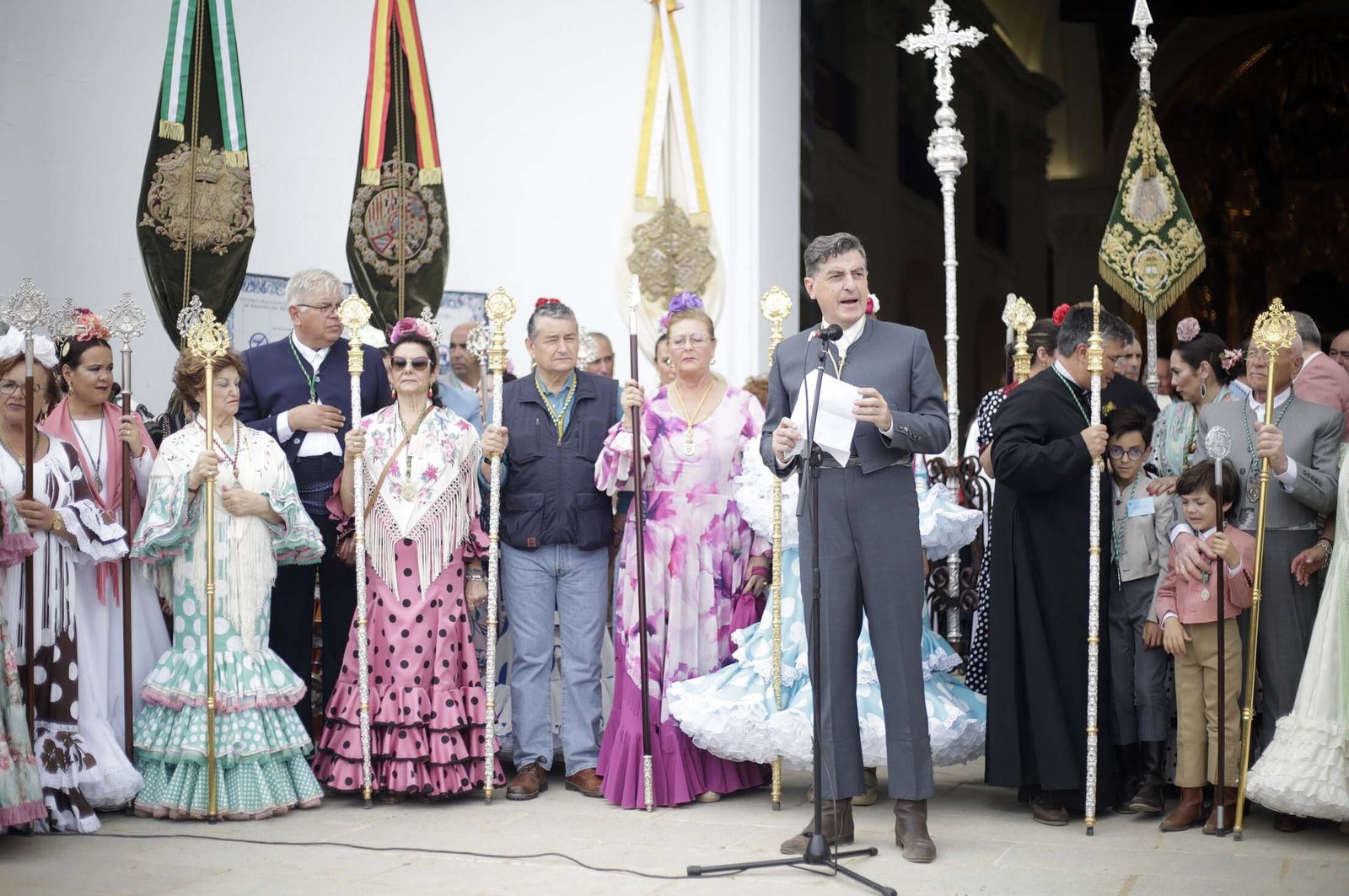 El Rocío 2023: Imágenes de ambiente y presentaciones de las Hermandades