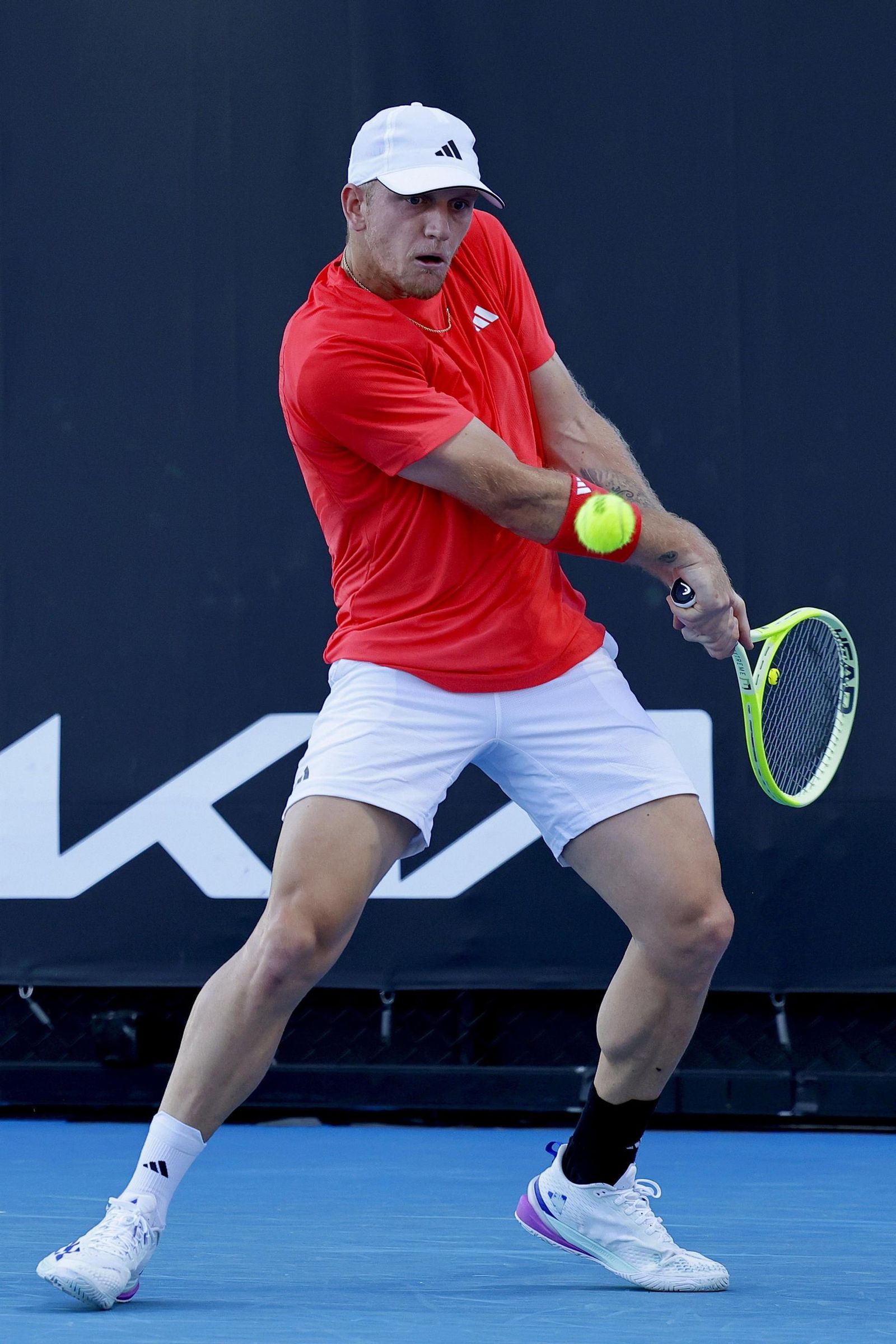 Alejandro Davidovich gana a Shang en Australia y se cita con Aliassime