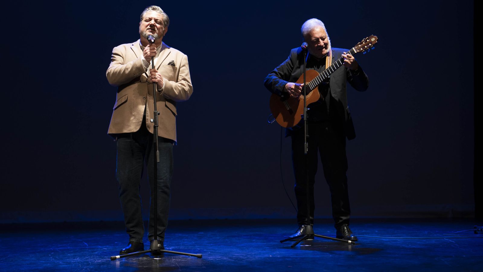 El músico y concejal Diego Cruz actuó en la gala.