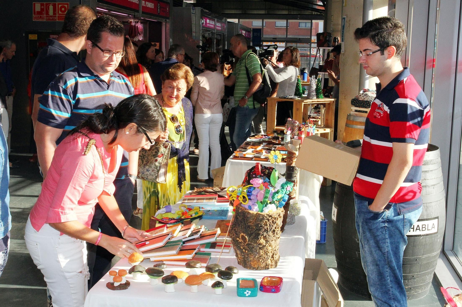 Imágenes de la VII Muestra de Artesanía FAISEM en el Mercado del Carmen.